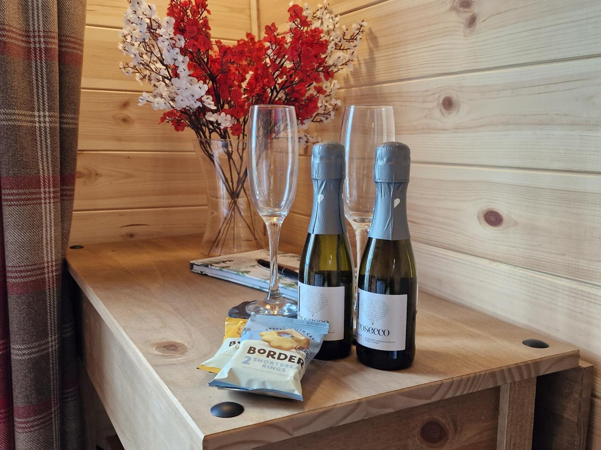 Ferienwohnung Rowan Gorgeous Glamping Hideaway Durnamuck Exterior foto